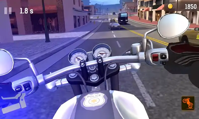摩托车骑行：公路交通
